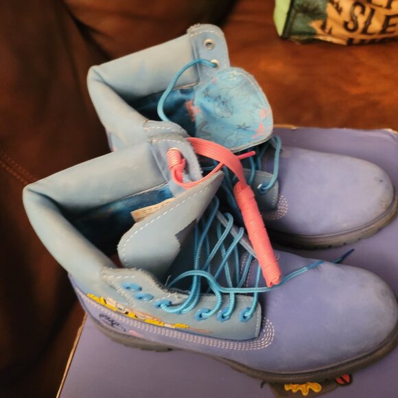 Timberland Premium 6 Waterproof Bright Blue Nubuck SpongeBob Boots US men SZ 7.5 - Picture 9 of 16